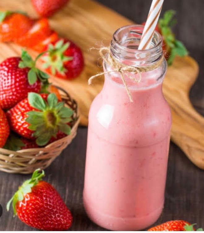 Çilek Milkshake